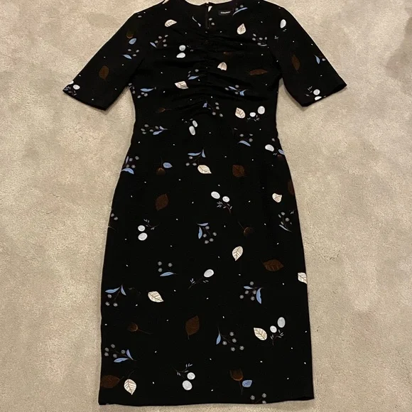 Country Road printed dress in black - Picture 2 of 4